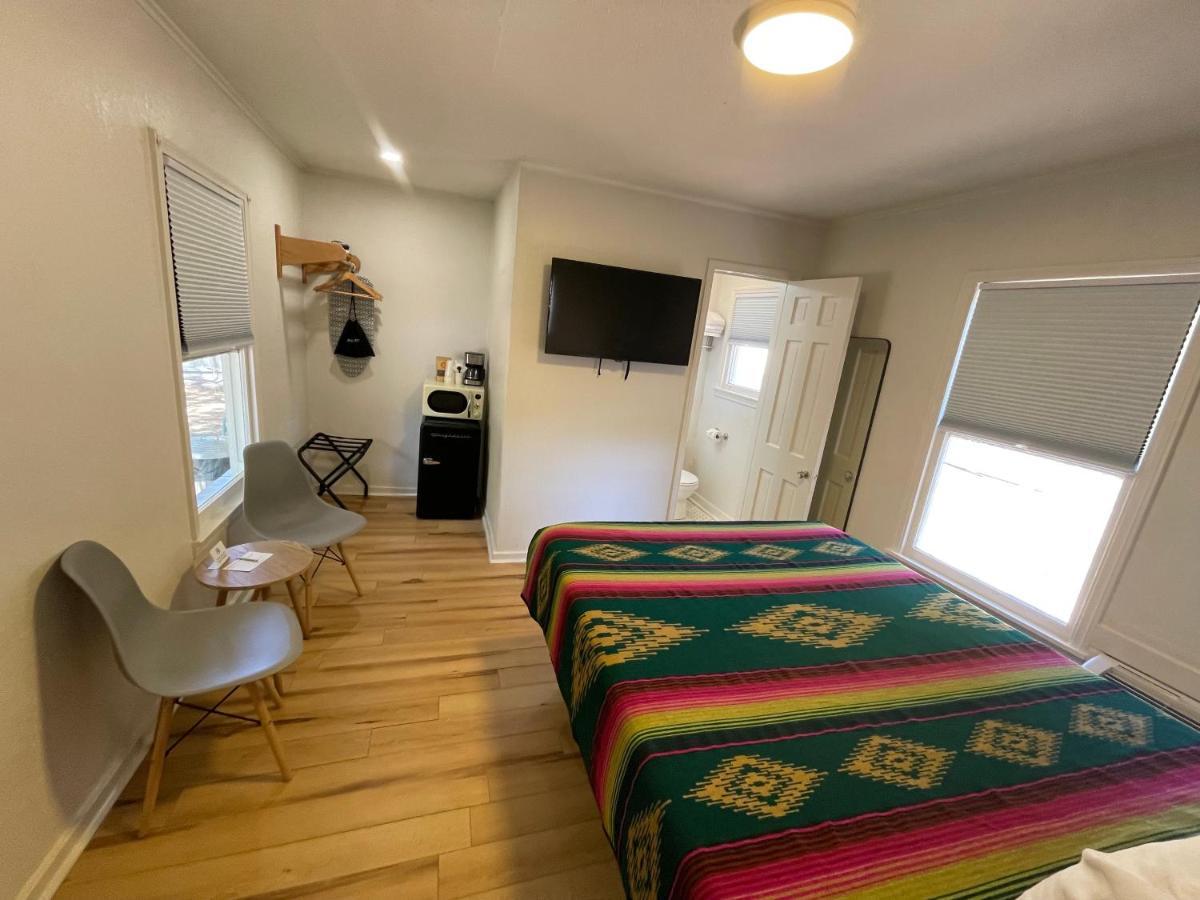 Frederick Motel Фредериксбург Екстериор снимка